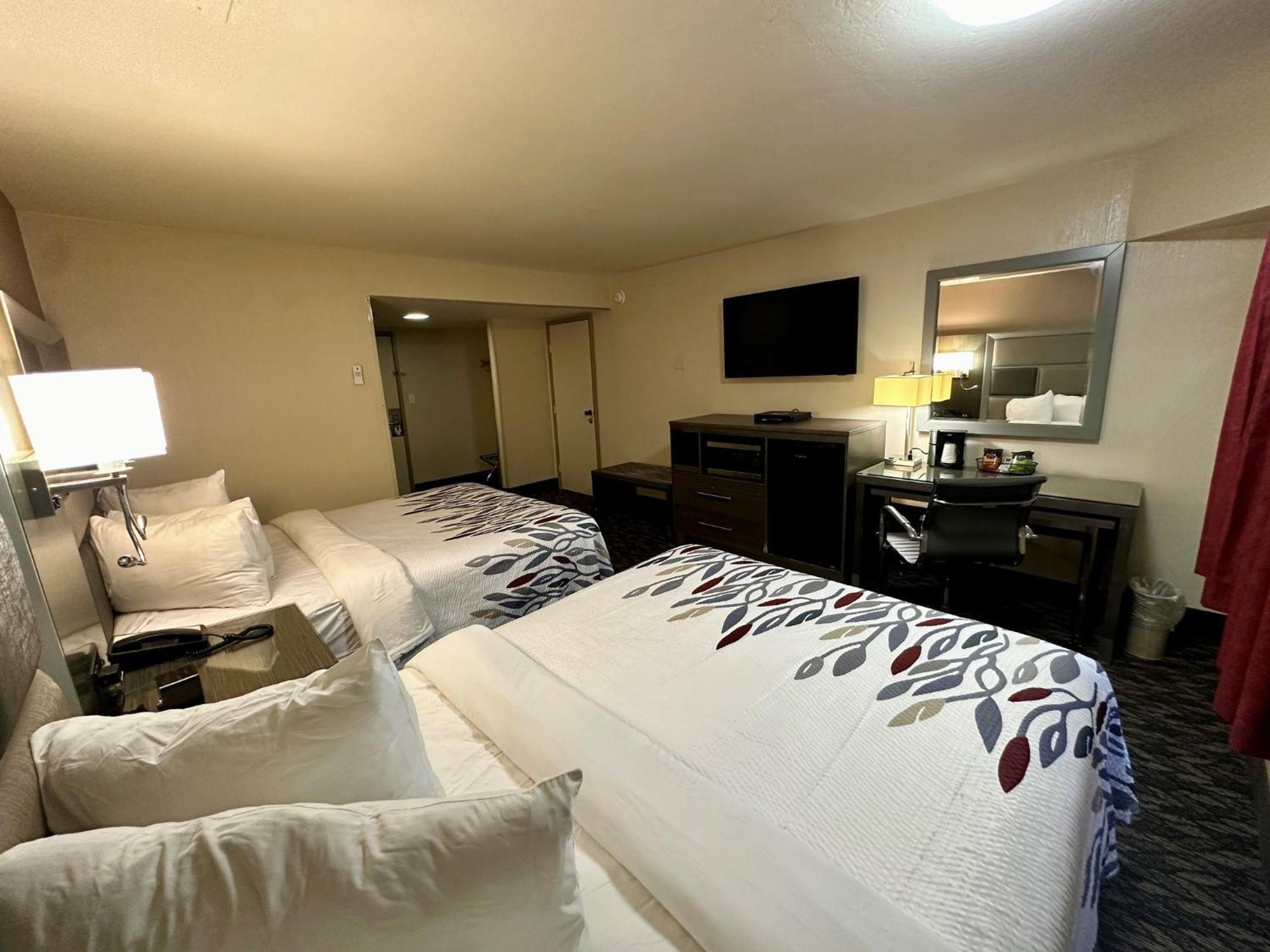 Red Roof Inn Yuba City Bonanza - Marysville Екстер'єр фото
